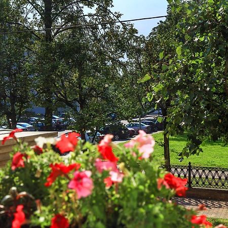 Hotel Polonez Minsk Exterior photo